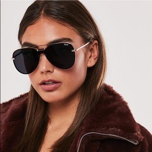 NWT NOTORIOUS in Black by Quay Australia